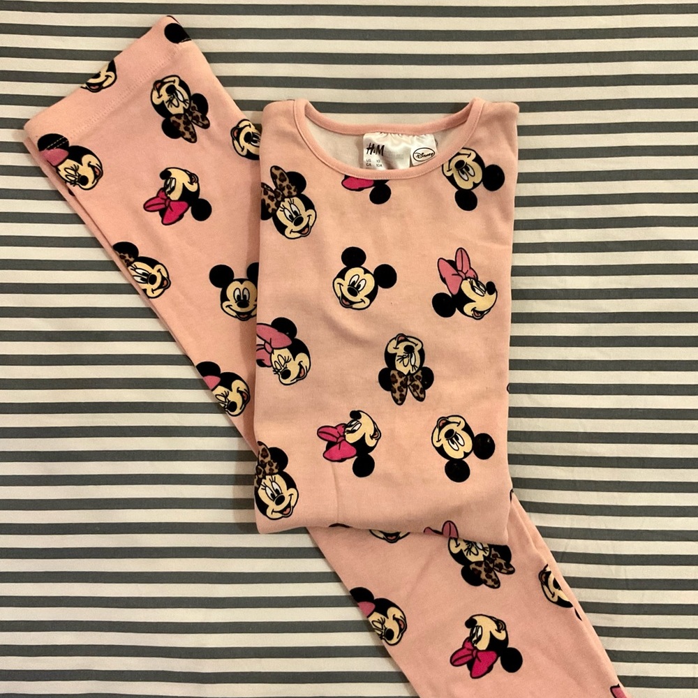 H&M Minnie Mouse PJs size 10